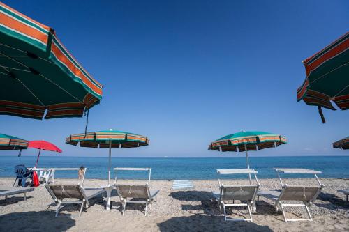  Residence Emmesse Trilocal apartment 3 rooms in Mandaradoni