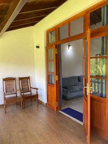Double Room with Balcony image 1