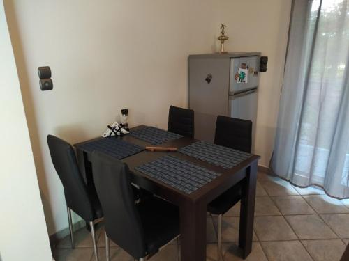 Marousi Comfy Apartment with balcony, Atény (fotografie 8)