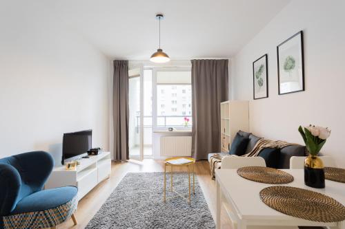 Urban Chic - Cozy and Stylish - Rondo ONZ - Pereca, Varsovie