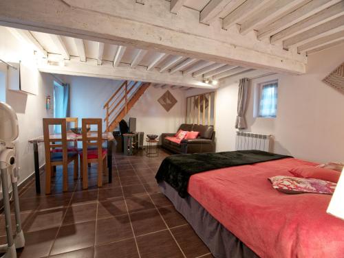 Le Cottage