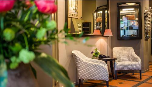 Lobby, Seegarten Hotel near Parkanlage Zuerihorn