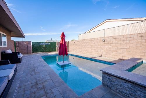 Havasu Desert Retreat on McCulloch