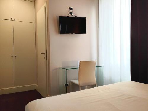 Guest House Cavour 278 - image 7