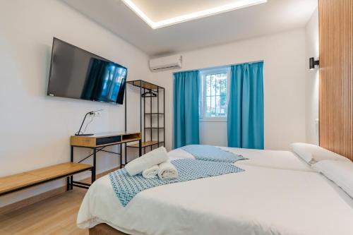 El Nogal Home - image 2