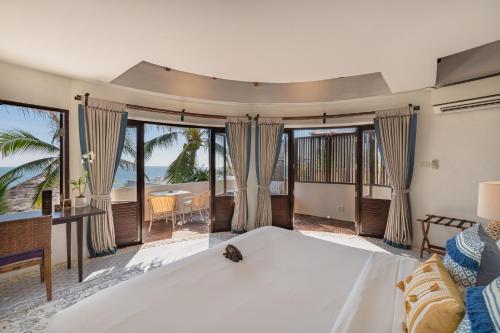 room detail thumbnail 0