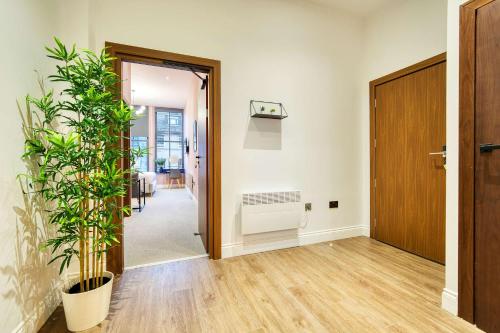 Grand Central Station 2 Bed Apartment A1, Glasgow (photo 4)