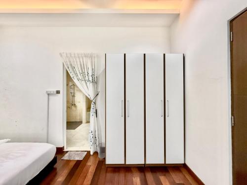 Villa with Pool, Karaoke, Snooker Villa with Pool, Karaoke, Snooker