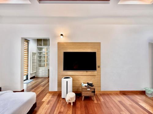 Villa with Pool, Karaoke, Snooker Villa with Pool, Karaoke, Snooker