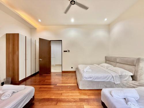 Villa with Pool, Karaoke, Snooker Villa with Pool, Karaoke, Snooker