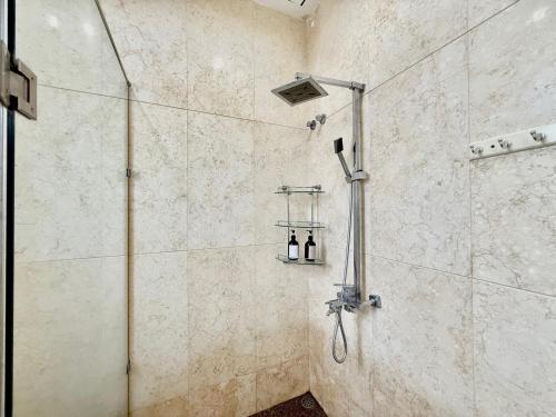 Villa with Pool, Karaoke, Snooker Villa with Pool, Karaoke, Snooker