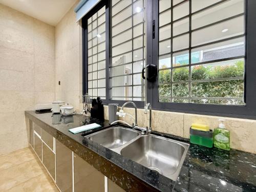 Villa with Pool, Karaoke, Snooker Villa with Pool, Karaoke, Snooker