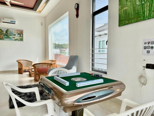 Villa with Pool, Karaoke, Snooker Villa with Pool, Karaoke, Snooker