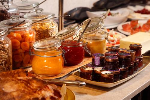 Wilson Boutique Hotel - image 4