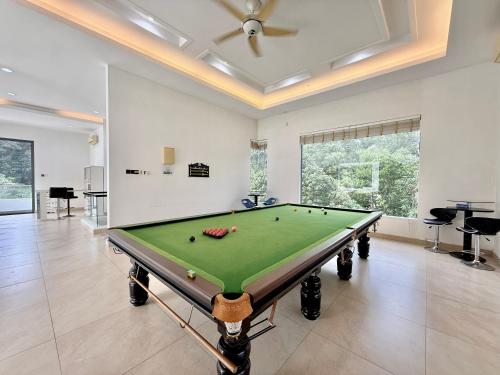 Villa with Pool, Karaoke, Snooker Villa with Pool, Karaoke, Snooker