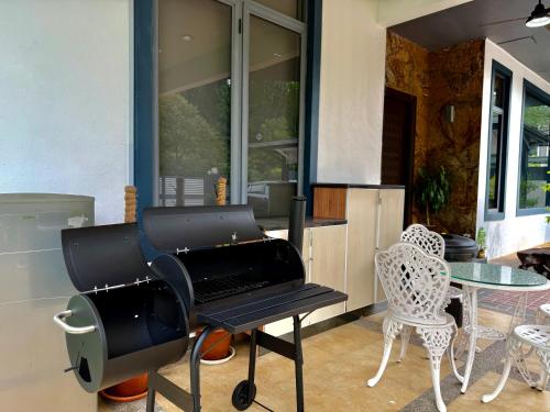 Villa with Pool, Karaoke, Snooker Villa with Pool, Karaoke, Snooker