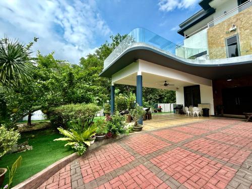 Villa with Pool, Karaoke, Snooker Villa with Pool, Karaoke, Snooker