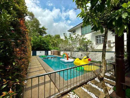 Villa with Pool, Karaoke, Snooker Villa with Pool, Karaoke, Snooker