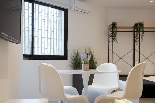 Syntagma Serenity Suites - image 11