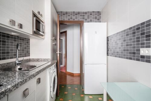 Estancia confortable en el Centro de Granada Estancia confortable en el Centro de Granada