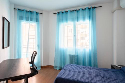 Estancia confortable en el Centro de Granada Estancia confortable en el Centro de Granada