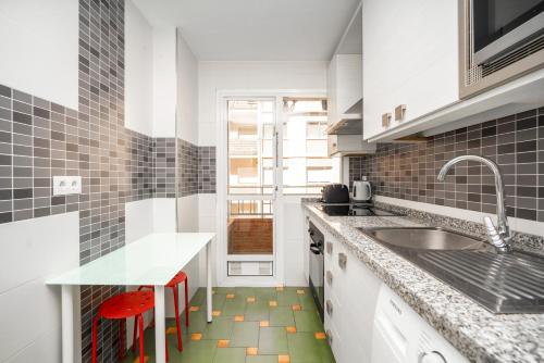 Estancia confortable en el Centro de Granada Estancia confortable en el Centro de Granada