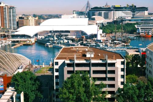 Metro Apartments On Darling Harbour - image 13