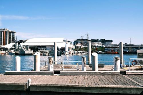 Metro Apartments On Darling Harbour - image 3