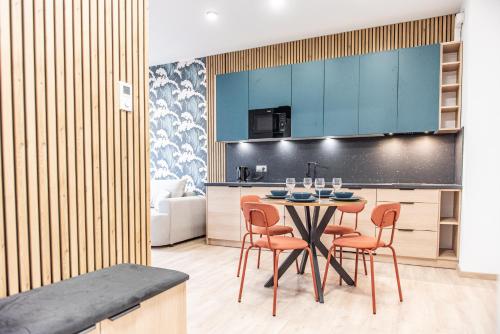 Apartament w City Park nad jeziorem