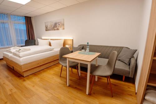 1 queen bed