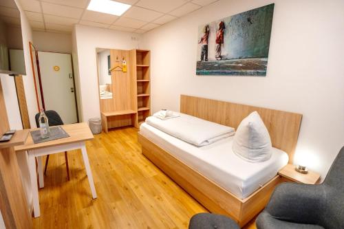 1 twin bed