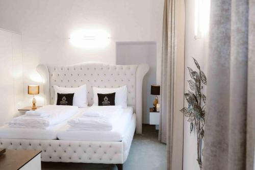 . Luxurious Castle Retreat in Austria Innviertler Versailles with Nearby Spas