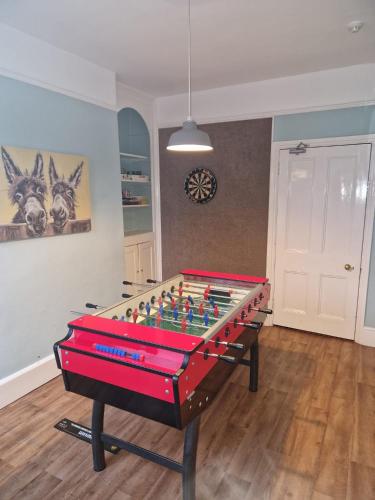 Hereford - Falcon House - Spacious 5 Bedroom House With Games Room - Sleeps 14 Guests - Great Property For Family & Friends Gathering Together - Hosted by RENTMYHOUSE, Hereford (zdjęcie 10)