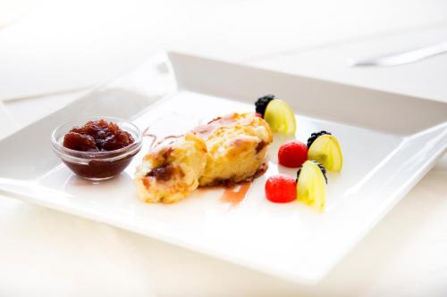 Aphrodite Hotel - main image