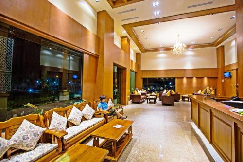 Empfangshalle, Airport Resort & Spa in Phuket