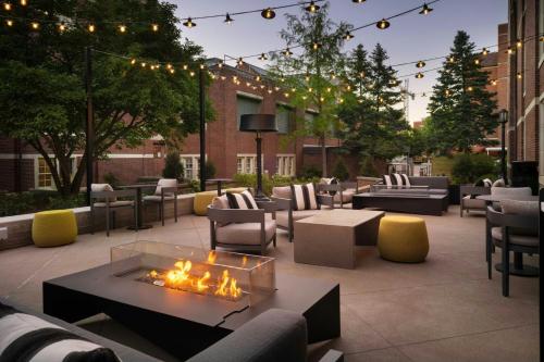The Union Club Hotel at Purdue University Autograph Collection - image 4