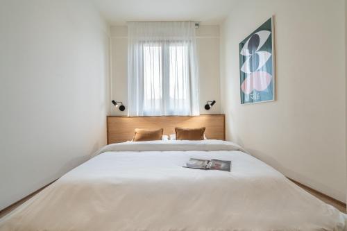 Three-Bedroom Apartment image 4