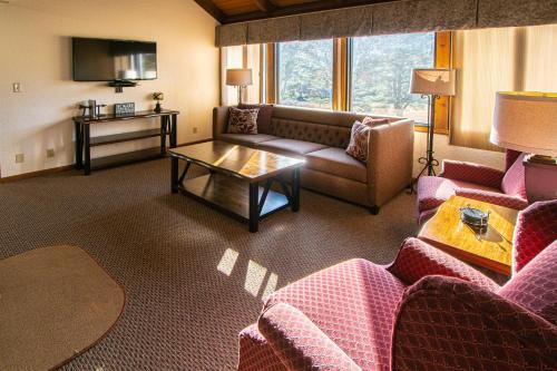 Mountain Loft Resort - Lake Lure, NC Mountain Loft Resort - Lake Lure, NC