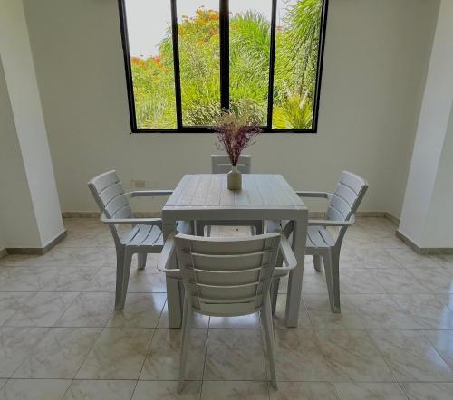 GURUS FR | Apartamento especial para familias, cerca a univ. in 하르딘