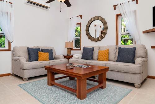 Residences at Barrier Reef Casita 4 by Stay Floreo, San Pedro (foto 8)