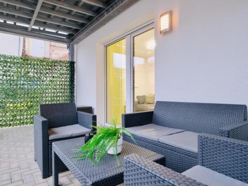 Erkély/terasz, Fine Living - Zentral, barrierefrei mit Terrasse & 24h Parkhaus in Nähe (Fine Living - Zentral, barrierefrei mit Terrasse & 24h Parkhaus in Nahe) in Peine