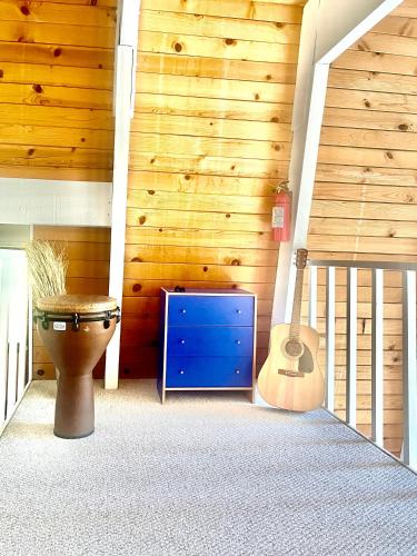 Modern and Private Cabin in the Woods Modern and Private Cabin in the Woods