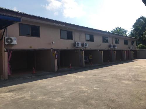 Sai Charoen Resort