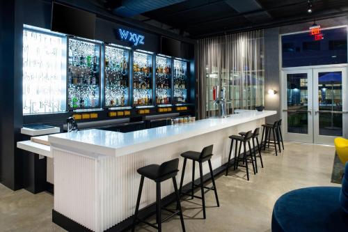 Aloft North Kansas City - image 13