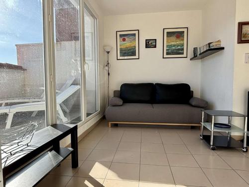 Apartment image 10