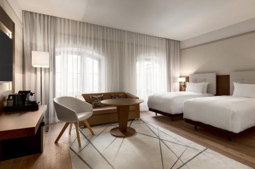 AC Hotel by Marriott Wroclaw - image 2