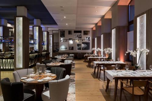 AC Hotel by Marriott Wroclaw - image 3