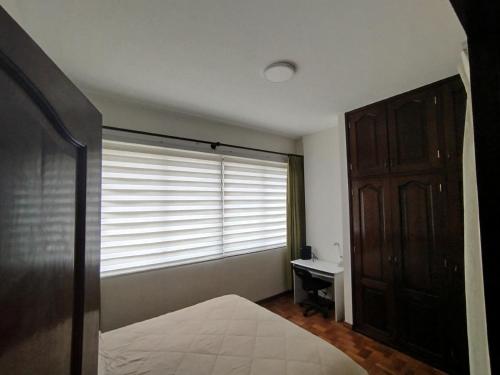 One-Bedroom Apartment image 2