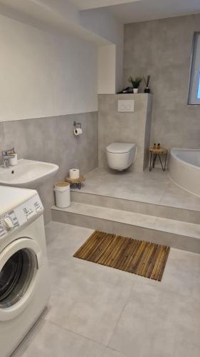 Appartement Apelern (A2) - 2 Zimmer, Badewanne, Terrasse, Netflix in 阿佩萊爾恩