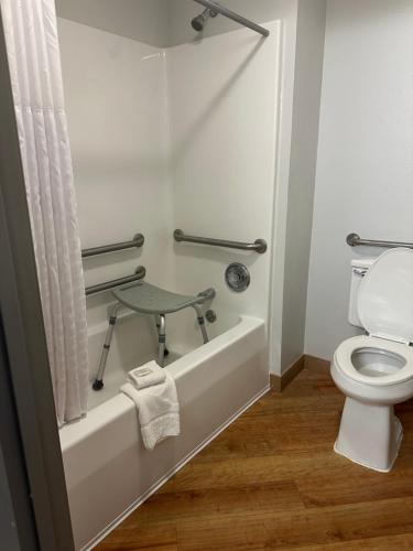 La Quinta by Wyndham Columbia - image 7